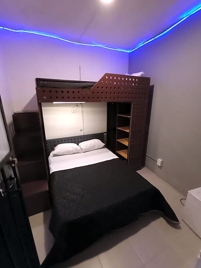 ROOMIES HOSTEL Parque México