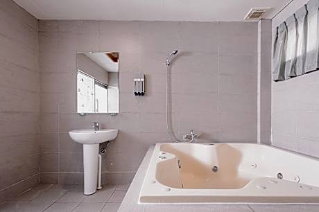 Japanese Style For 4 People