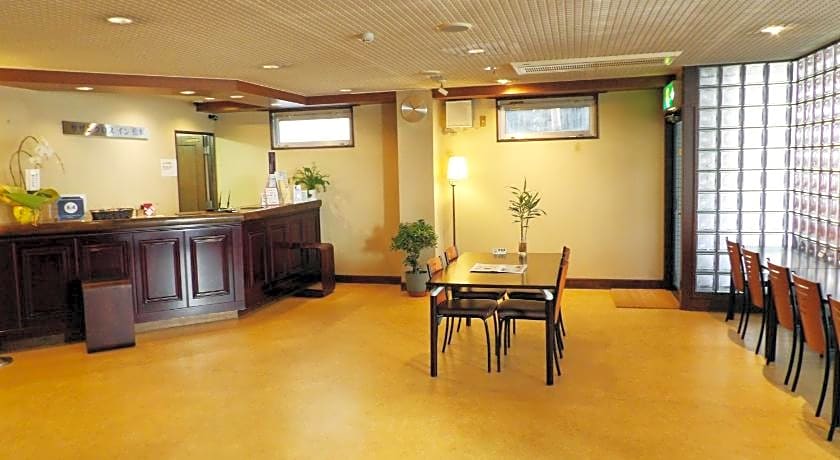 Southern Cross In Matsumoto Guest House