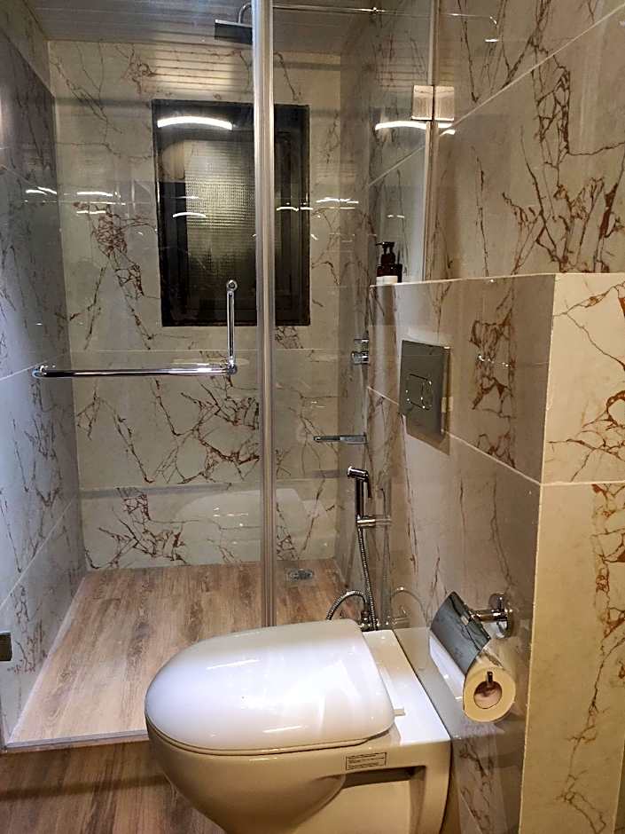 Hotel Janki Executive