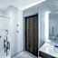 Holiday Inn Express and Suites Gilbert - East Mesa By IHG