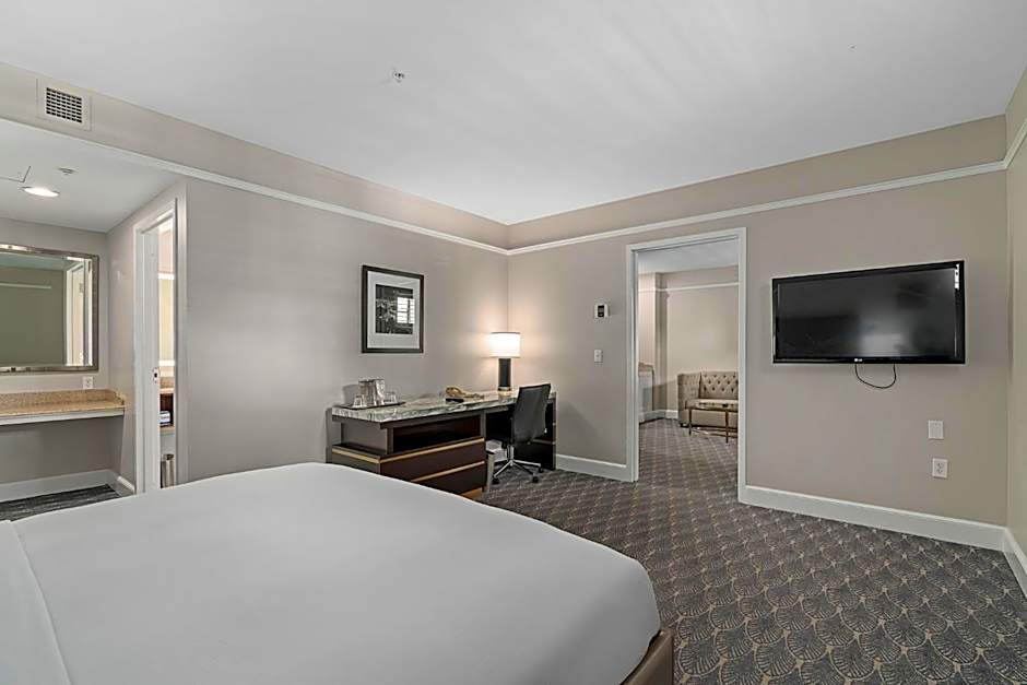 Hilton President Kansas City