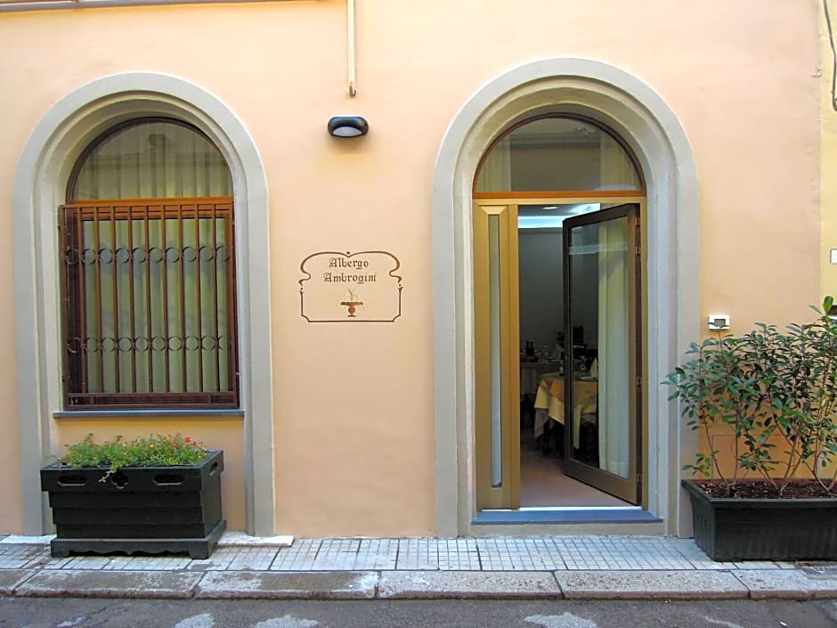 Hotel Ambrogini