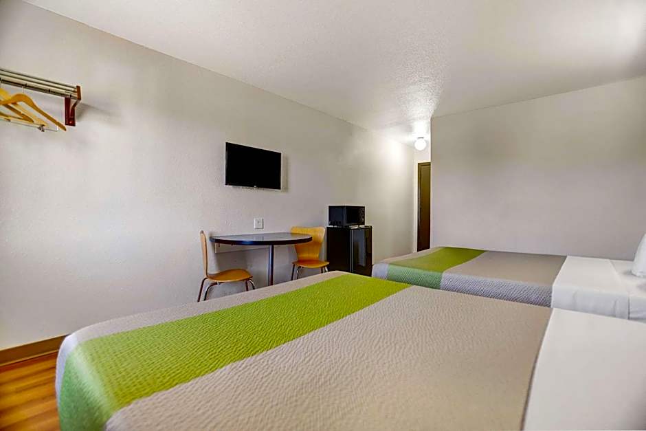 Motel 6-Silver City, NM