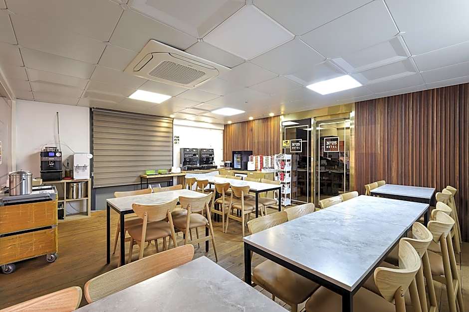 No.25 hotel  Gijangyeonhwari
