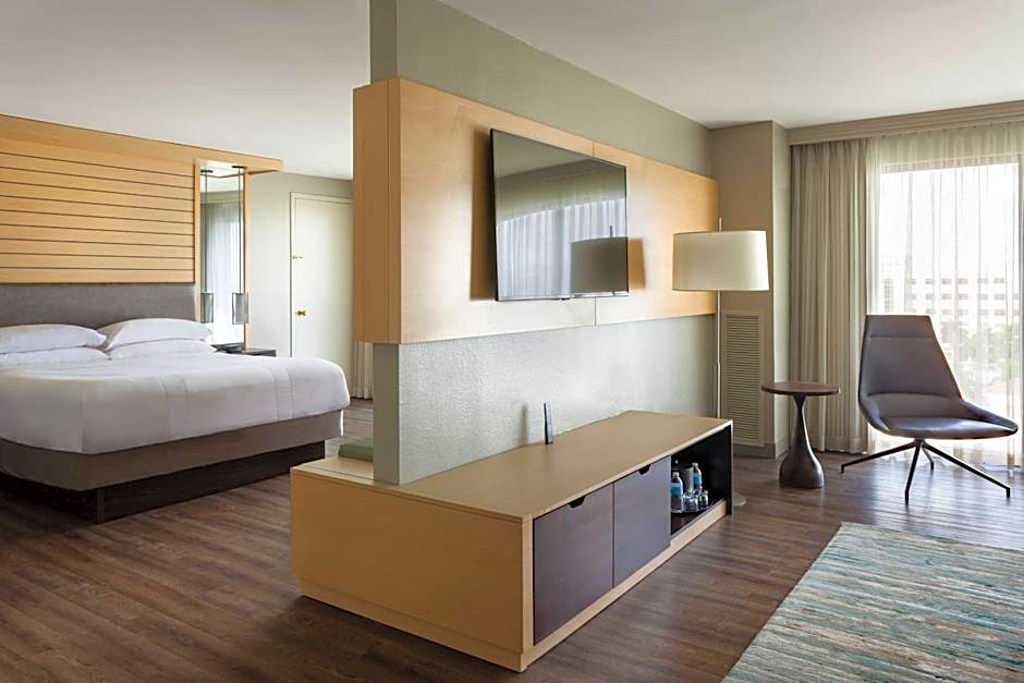 Boca Raton Marriott At Boca Center