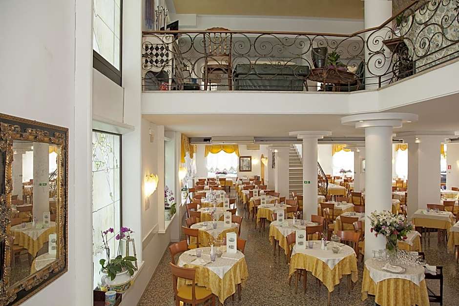Hotel Elpiro
