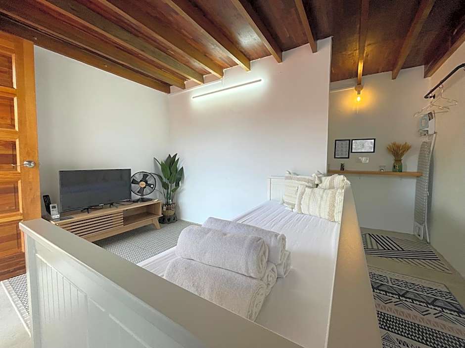 Suasana Stay & Homestay near UMT UNISZA IPG MRSM Kuala Nerus, Terengganu