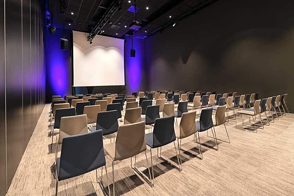 Quality Hotel River Station