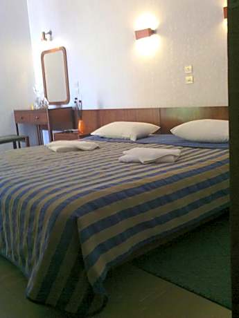 Twin Room with Side Sea View