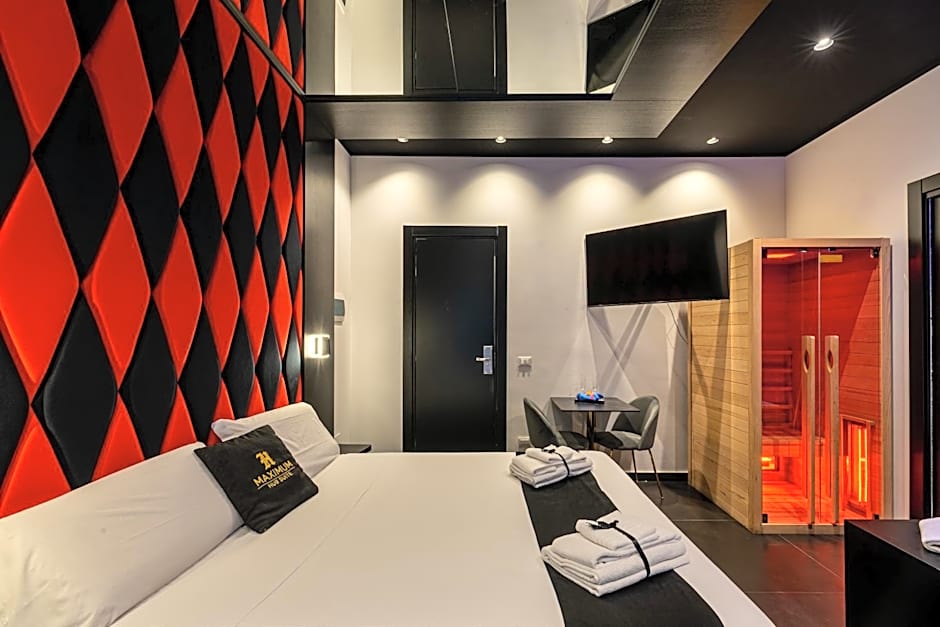 Maximum hub suite&spa