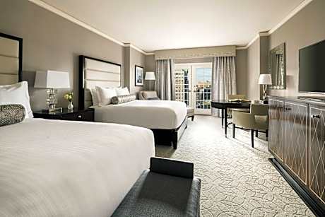 Club level, Guest room, Queen