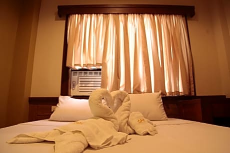 Double room with shower heater