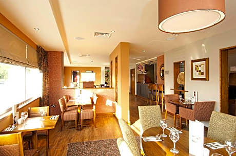 Premier Inn Liverpool John Lennon Airport