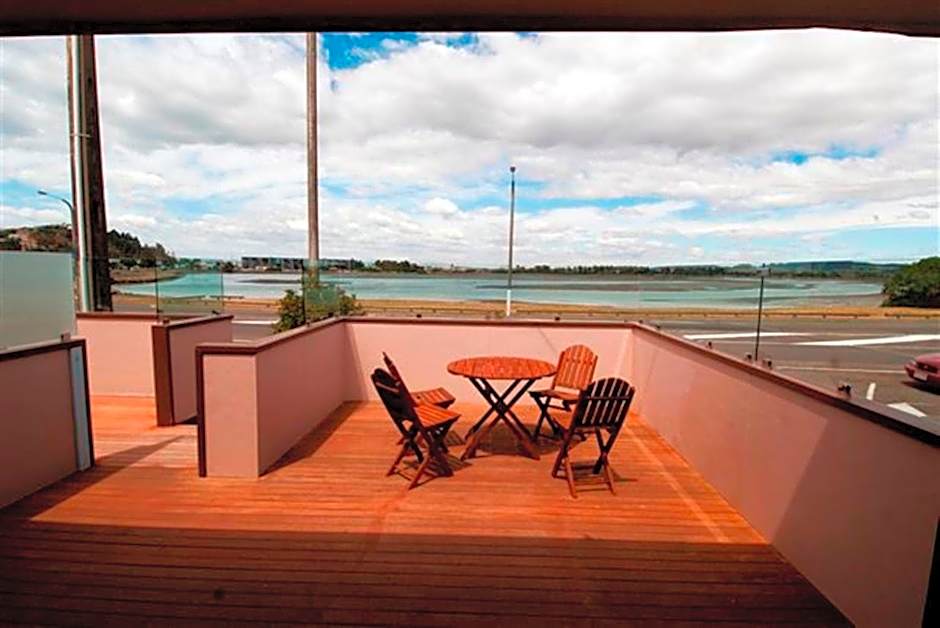 Marineland Beachfront Accommodation