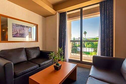 Hotel Flamingo Inn