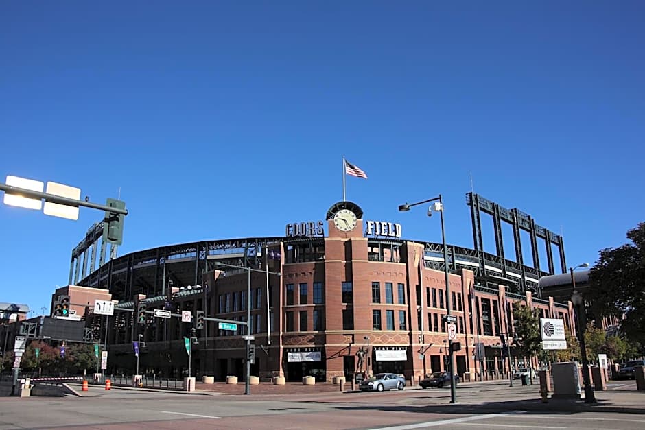 Staybridge Suites Denver- Central Park By IHG