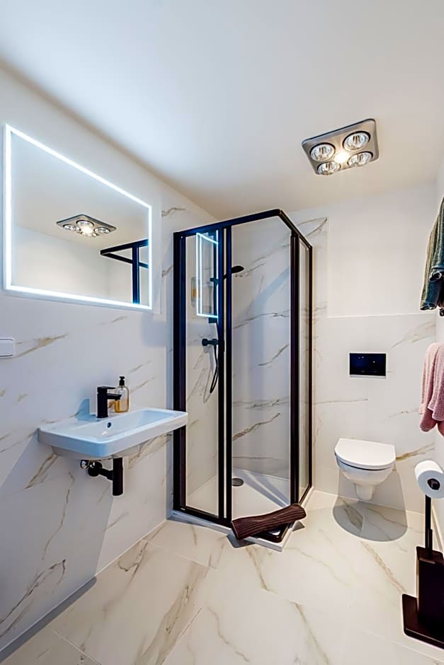 VV hotel & apartments