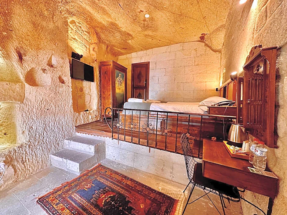 Harkasos Cave Hotel