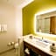 Holiday Inn Express and Suites Birmingham - Homewood By IHG
