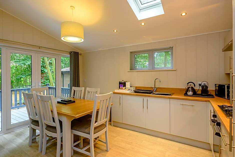 Woolverstone Marina and Lodge Park