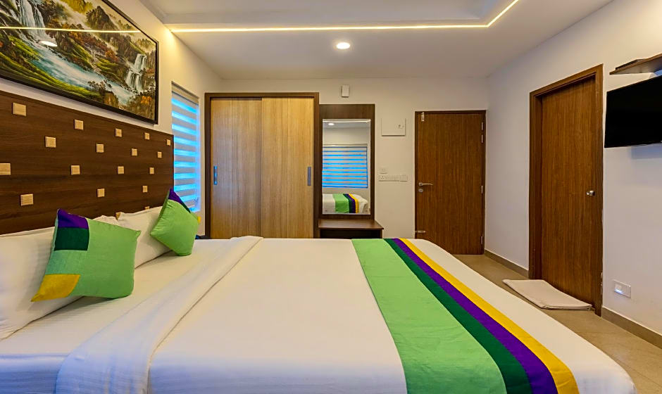 Treebo Trend vSaffron Regency 2.2 KM From Alleppey Backwaters