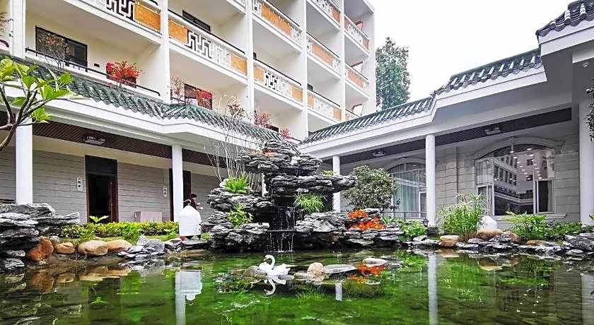 WHITE SWAN GUEST HOUSE