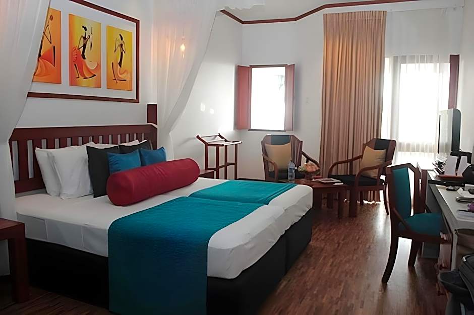 Tangerine Beach Hotel