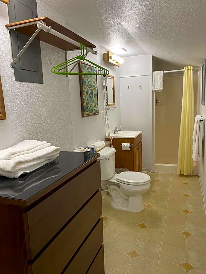Oceanside Ocean Front Cabins