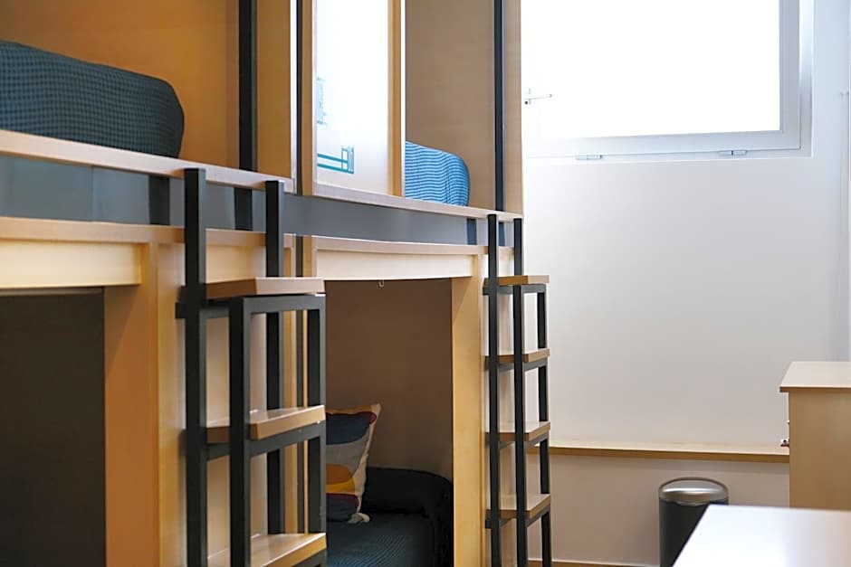 TAKE SURF Hostel Conil