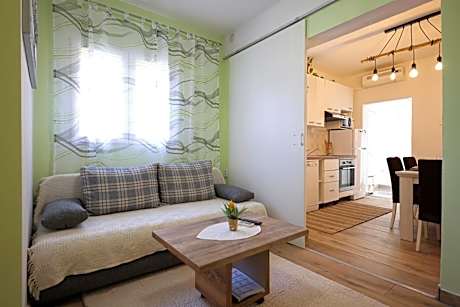 Rustica Zadar with exclusive pool use