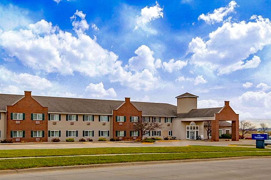 AmericInn by Wyndham Pella
