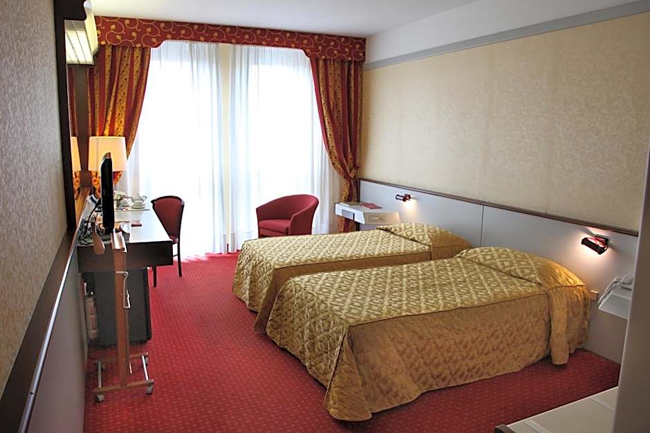 Hotel Maxim
