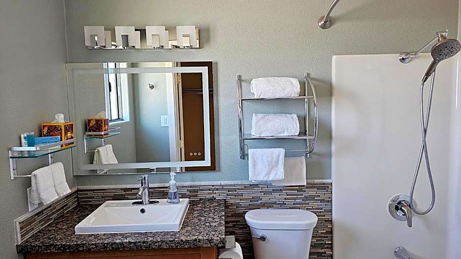 Magnuson Hotel Blythe