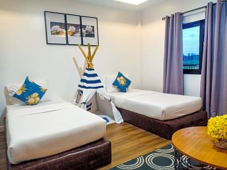 One Bedroom Family Suite