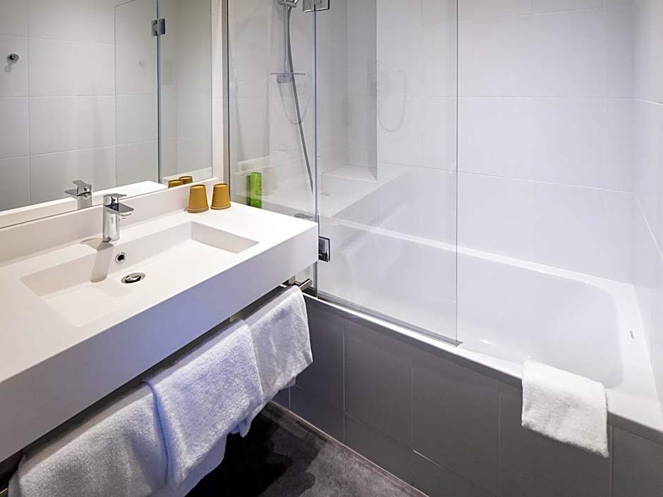 greet Hotel Beaune