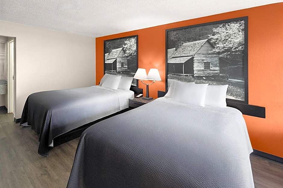 Super 8 by Wyndham Bulls Gap Greeneville Area