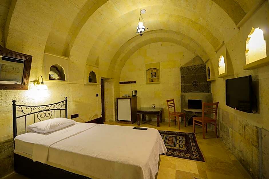 Vineyard Cave Hotel