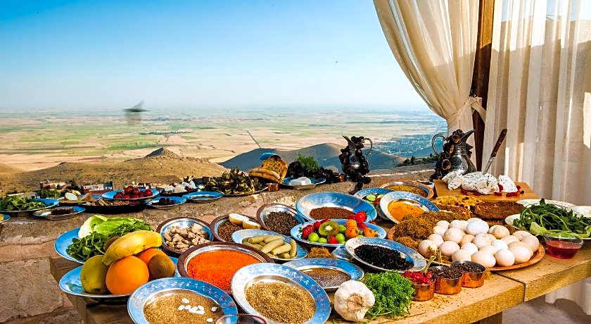 Mardius Tarihi Konak