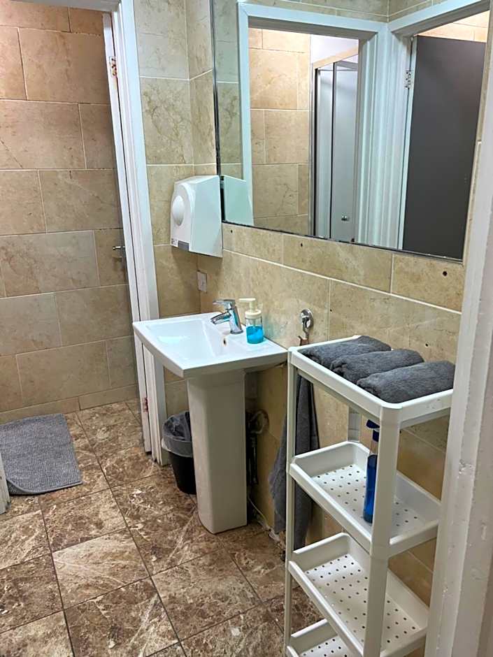 Onefam Waterloo 18-36 years old