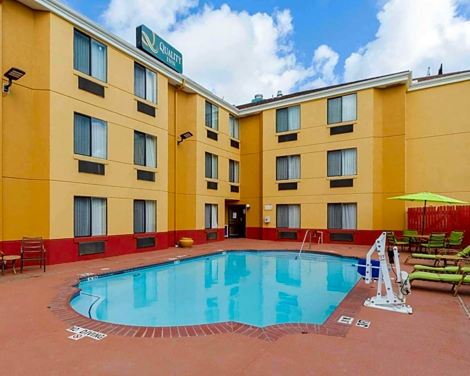 Quality Inn Baytown - Houston East