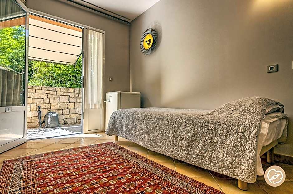 Hotel Les Restanques De Moustiers