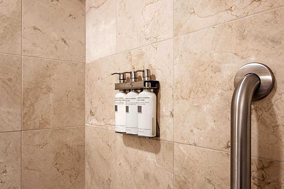 Magnolia Hotel Omaha