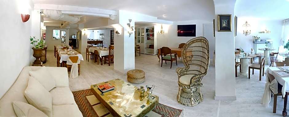 Hotel Maria Luisa
