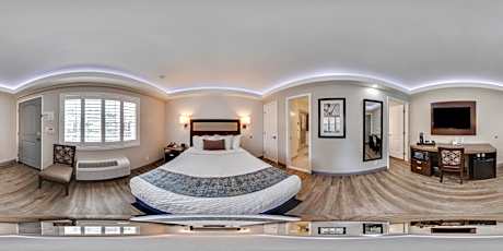 Queen Room with One Queen Bed and One Double Bed - Non-Smoking
