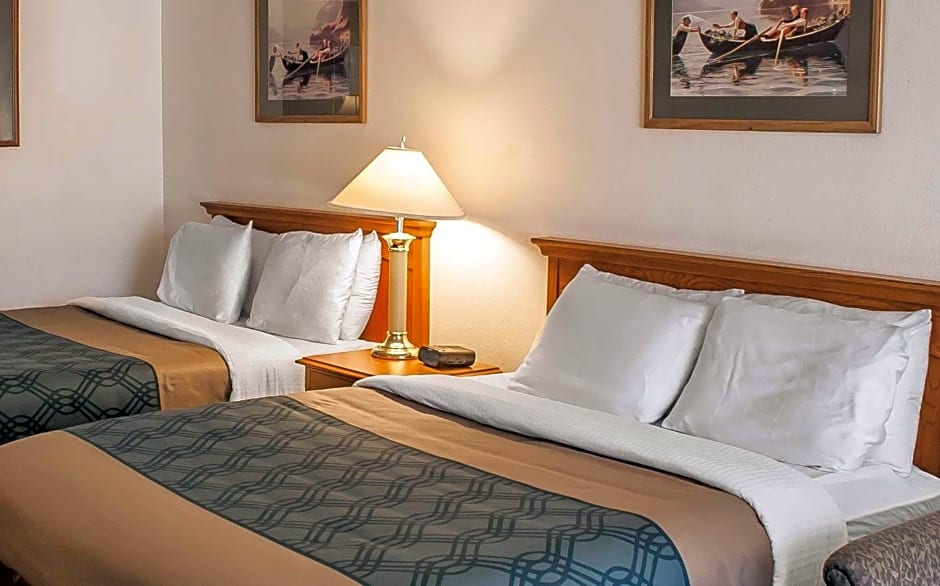 Econo Lodge Inn & Suites Hoquiam