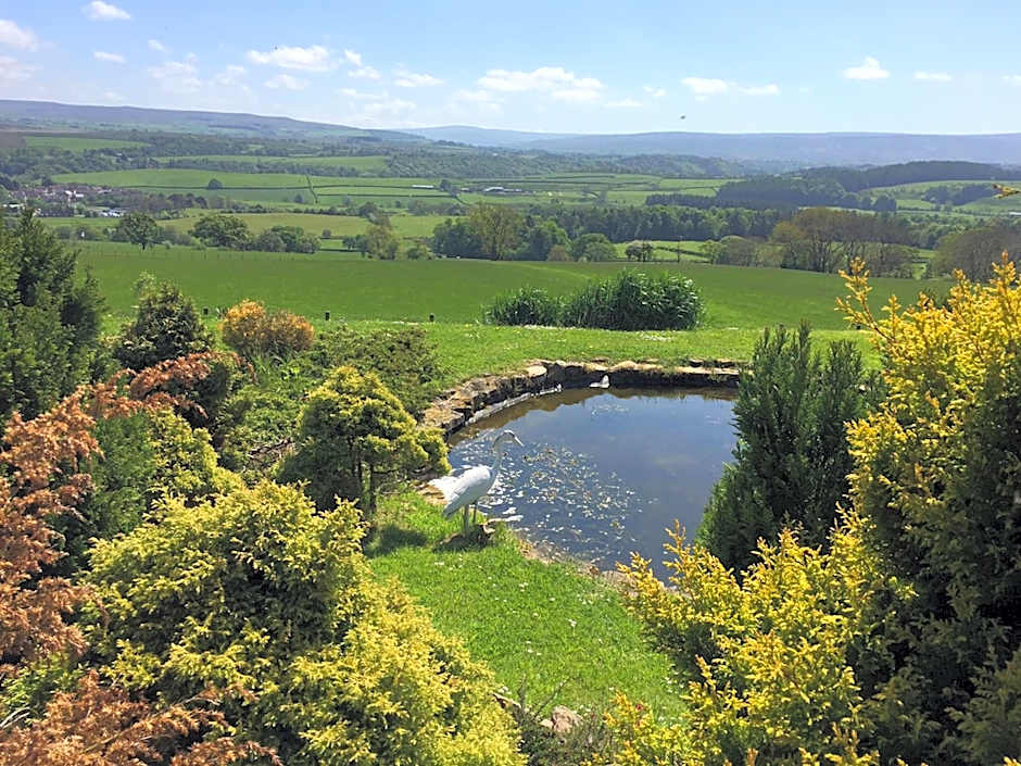 Centre Of Britain Hotel