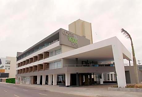 Hotel Costa Verde