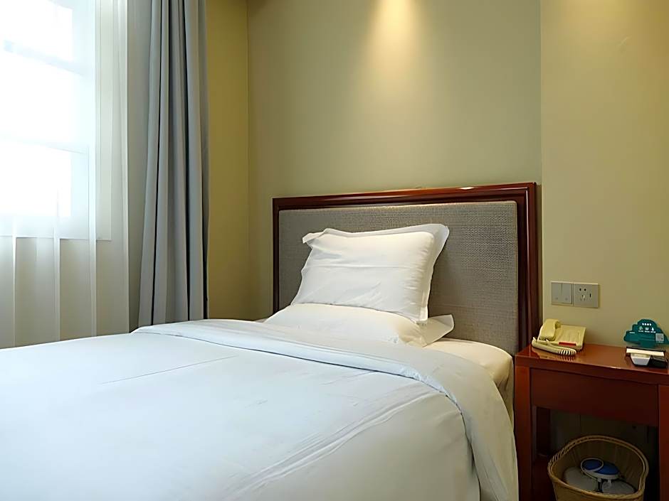 Green Tree Inn Nanjing Zhonghua Gate Subway Station Hotel