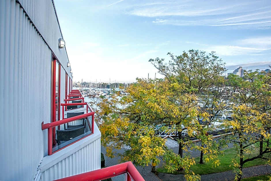 Granville Island Hotel